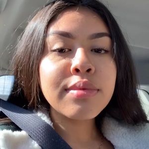 Meet your Posher, Lizbeth